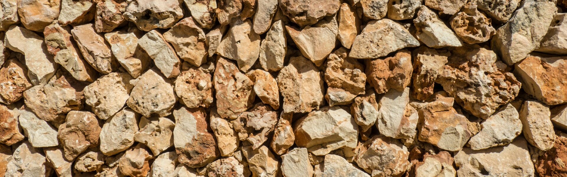 Kolik kamenů potřebuji na plot gabion