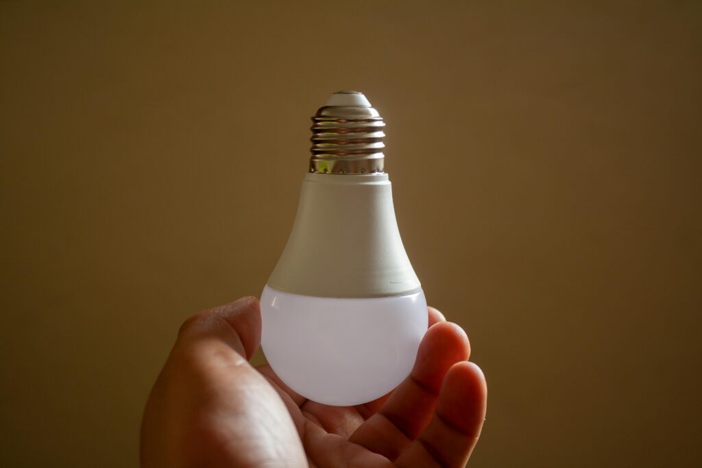 Jak ušetřit na elektřině