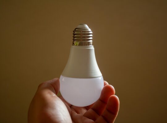 Jak ušetřit na elektřině